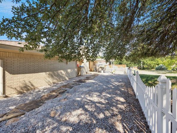 7800  Regatta Court , Fort Worth Texas 76179