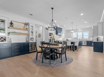 5921  Hudson Sail Circle 