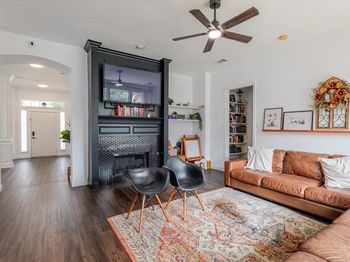 2209  Swallow Lane 
