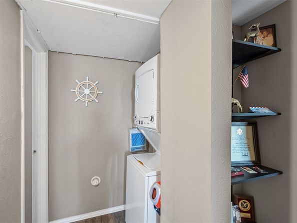 4024  Ridglea Country Club Drive  611, Fort Worth Texas 76126