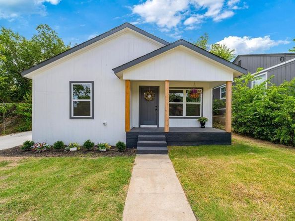 5629  Curzon Avenue , Fort Worth Texas 76107