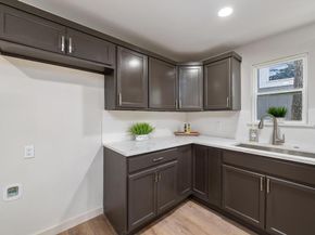 5629  Curzon Avenue , Fort Worth Texas 76107