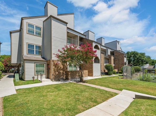 6108  Abrams Road  216, Dallas Texas 75231