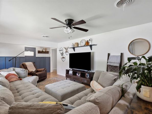 4013  Welch Avenue , Fort Worth Texas 76133