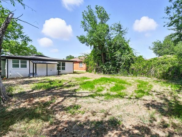 4804  Avenue G  , Fort Worth Texas 76105