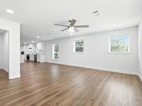 4804  Avenue G  , Fort Worth Texas 76105
