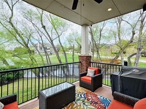 2805  Fountain View Boulevard , Cedar Hill Texas 75104