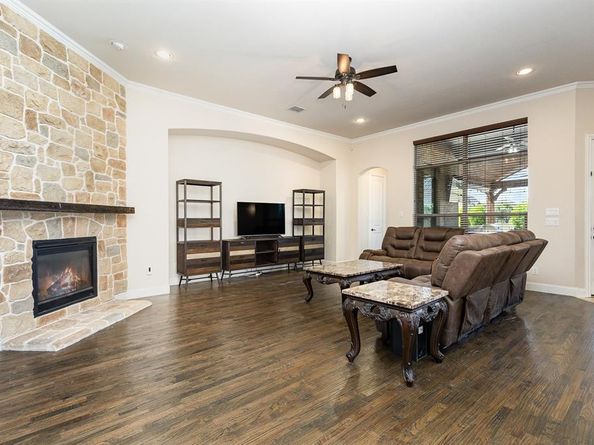 817  Moses Drive , Heath Texas 75032