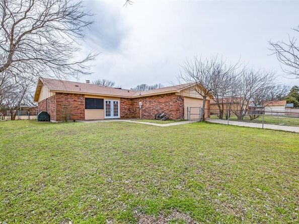 1906  Stockton Trail , Grand Prairie Texas 75052