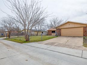 1906  Stockton Trail , Grand Prairie Texas 75052