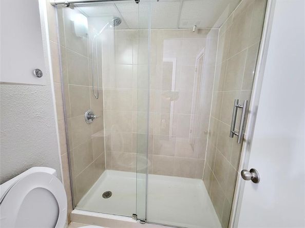 5728  Marina Drive  14, Garland Texas 75043
