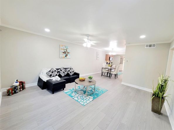 5728  Marina Drive  14, Garland Texas 75043