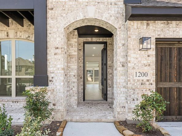1200  Sylvia Street , DeSoto Texas 75115