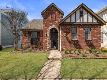 1637  Spanish Moss Way 