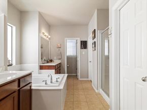 1637  Spanish Moss Way , Savannah Texas 76227