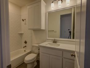 7231  VelvetLeaf  , Benbrook Texas 76126