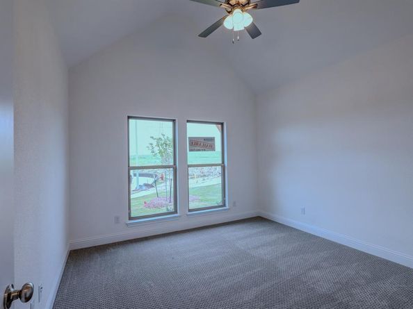 7231  VelvetLeaf  , Benbrook Texas 76126