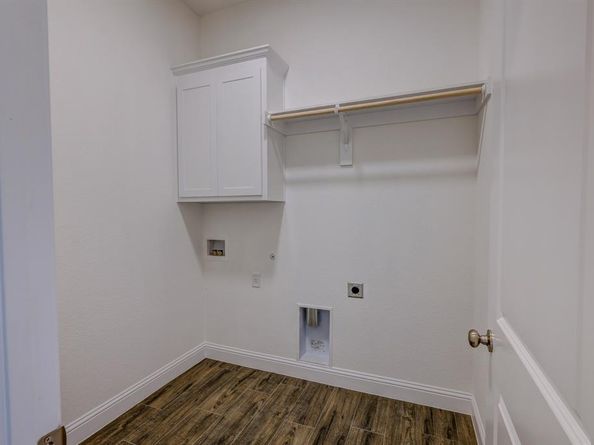 7231  VelvetLeaf  , Benbrook Texas 76126