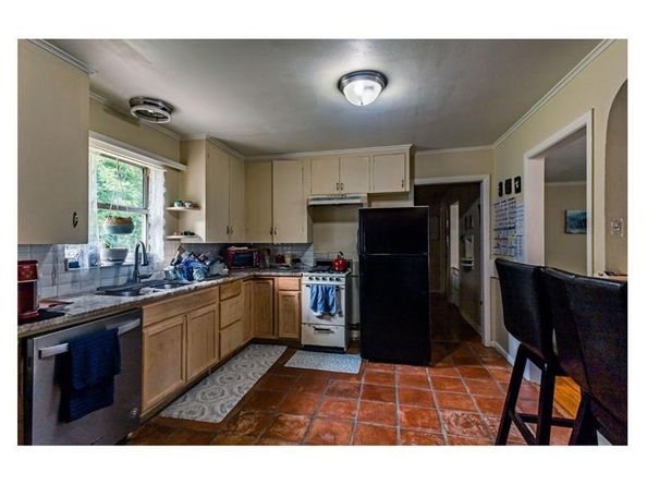 725  Owensons Drive , Dallas Texas 75224