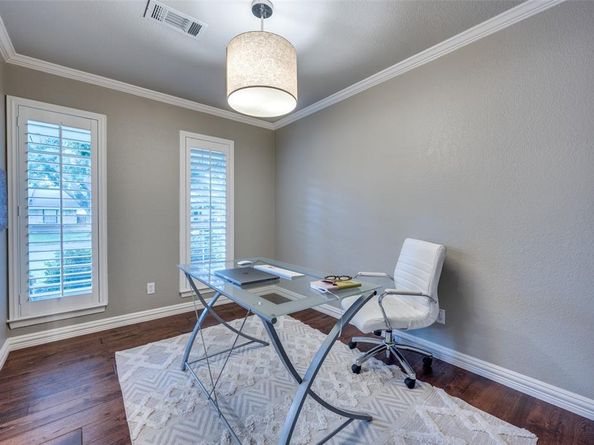 12106  Landlock Drive , Dallas Texas 75218
