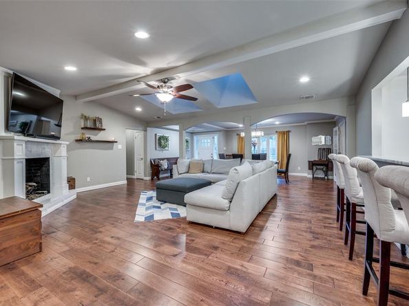12106  Landlock Drive , Dallas Texas 75218