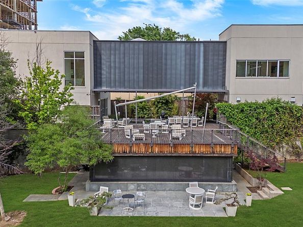2913  Sale Street , Dallas Texas 75219