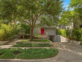 2913  Sale Street , Dallas Texas 75219