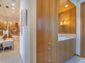 2913  Sale Street , Dallas Texas 75219