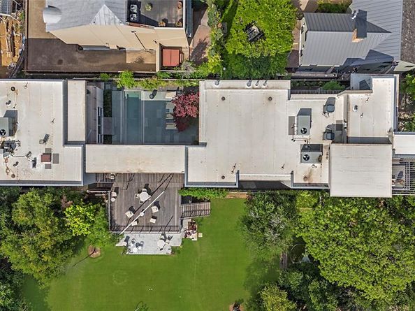2913  Sale Street , Dallas Texas 75219