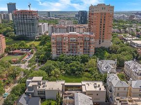2913  Sale Street , Dallas Texas 75219