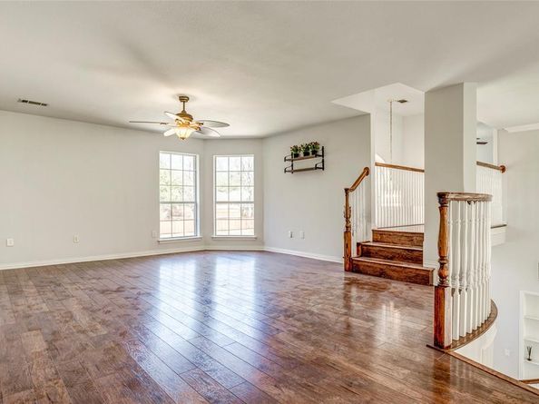 1600  Oak Ridge Drive , Corinth Texas 76210