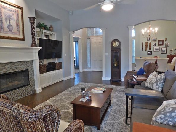 1501  Oakhollow Drive , Corinth Texas 76210
