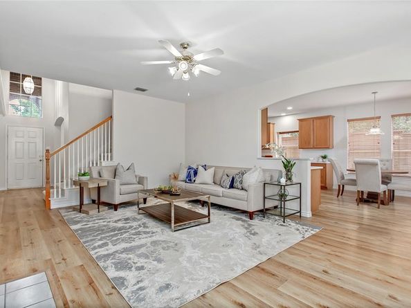 810  Linda Court , Allen Texas 75002