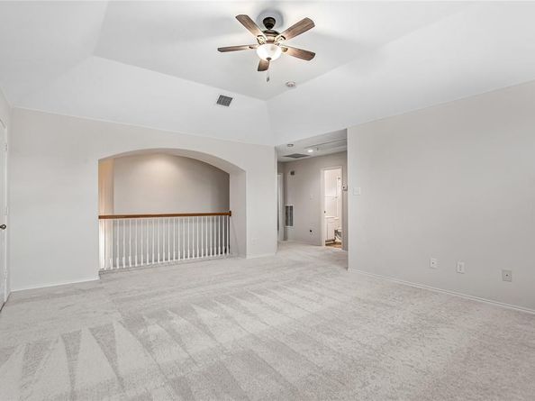 810  Linda Court , Allen Texas 75002