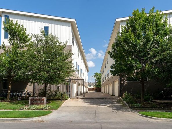 4620  Munger Avenue  107, Dallas Texas 75204