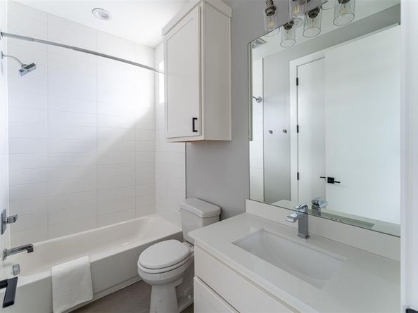 4620  Munger Avenue  107, Dallas Texas 75204