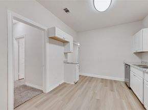 908  Clairemont Avenue , Fort Worth Texas 76103