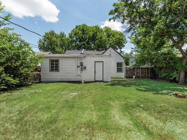 908  Clairemont Avenue , Fort Worth Texas 76103