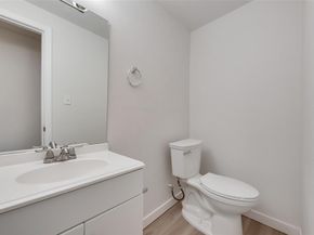908  Clairemont Avenue , Fort Worth Texas 76103
