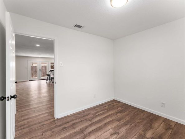 1824  Arundel Drive , Carrollton Texas 75007