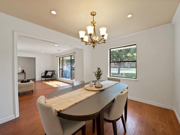 4949  Mill Run Road , Dallas Texas 75244