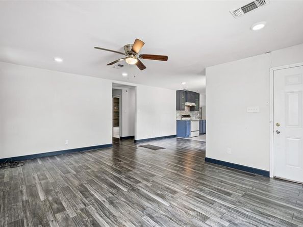 1212 E Mulkey Street , Fort Worth Texas 76104