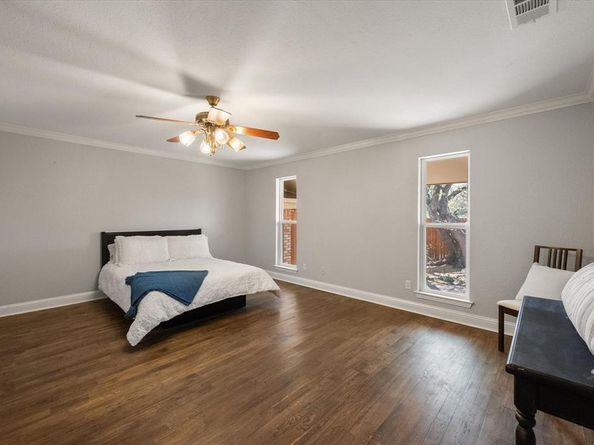 6832  Heatherknoll Drive , Dallas Texas 75248