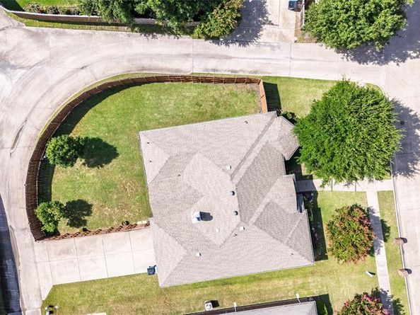 7210  Mercurys Road , Rowlett Texas 75089