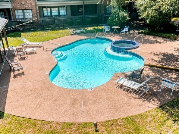 3101  Townbluff Drive  922, Plano Texas 75075