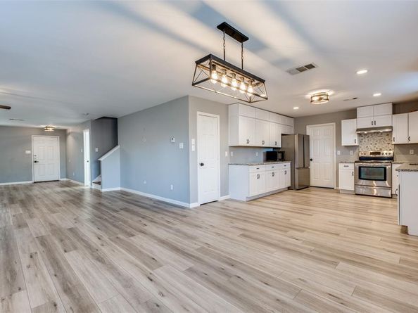 4067  Gray Oak Place , Dallas Texas 75212
