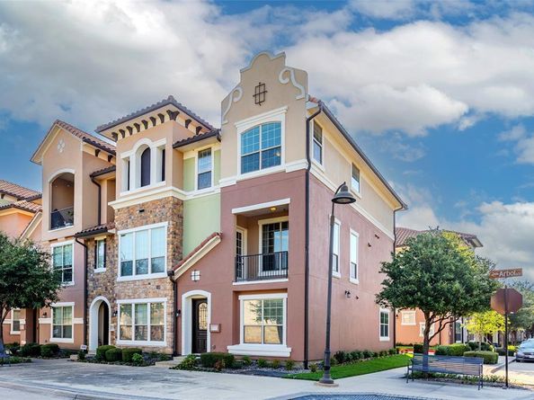 602  Arbol  , Irving Texas 75039