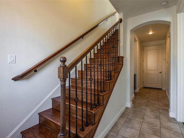 602  Arbol  , Irving Texas 75039