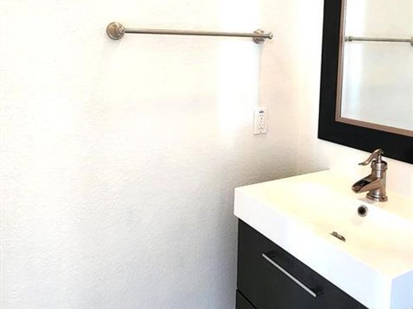 602  Arbol  , Irving Texas 75039