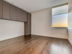 2200  Victory Avenue  2007, Dallas Texas 75219